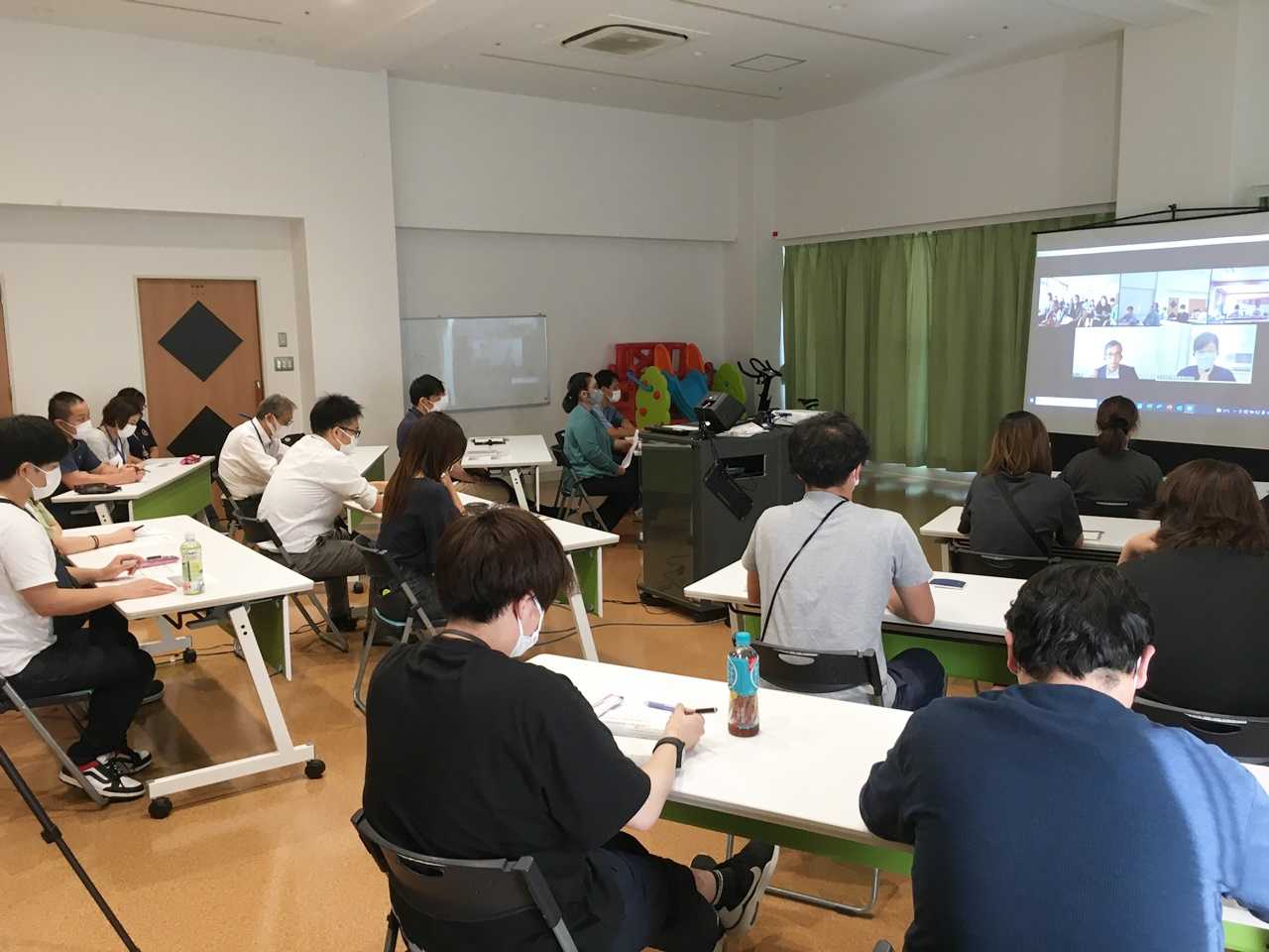 「職員全体研修会」が開催されました!